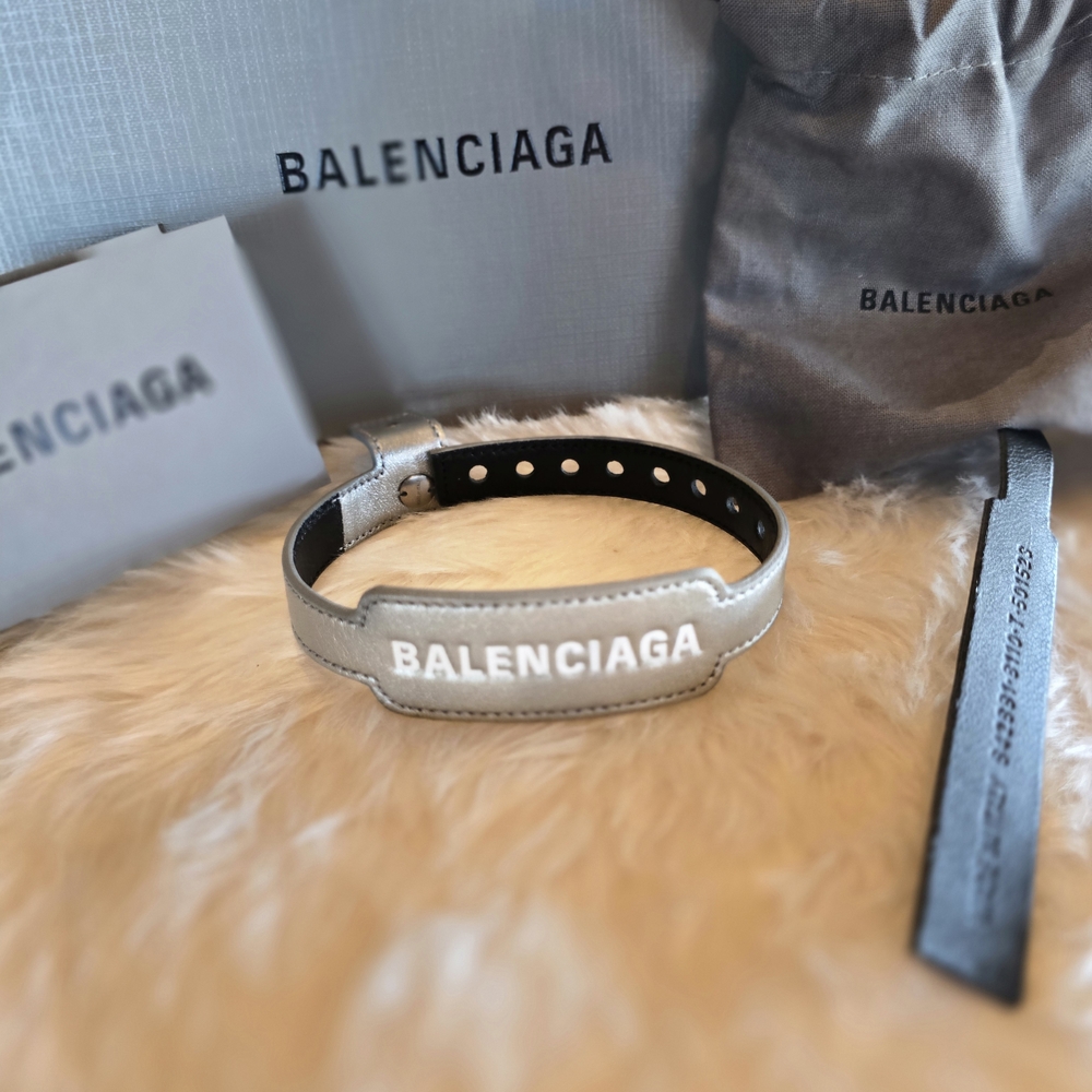 Balenciaga Silver Leather Bracelet - Picture 4 of 5